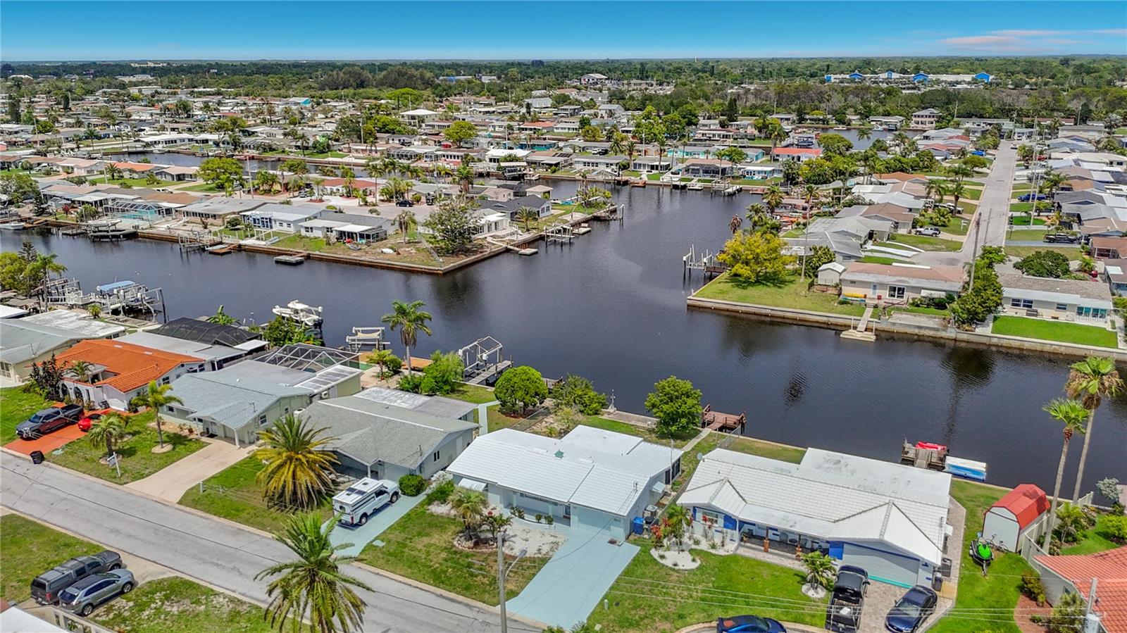 LEISURE BEACH - Residential
