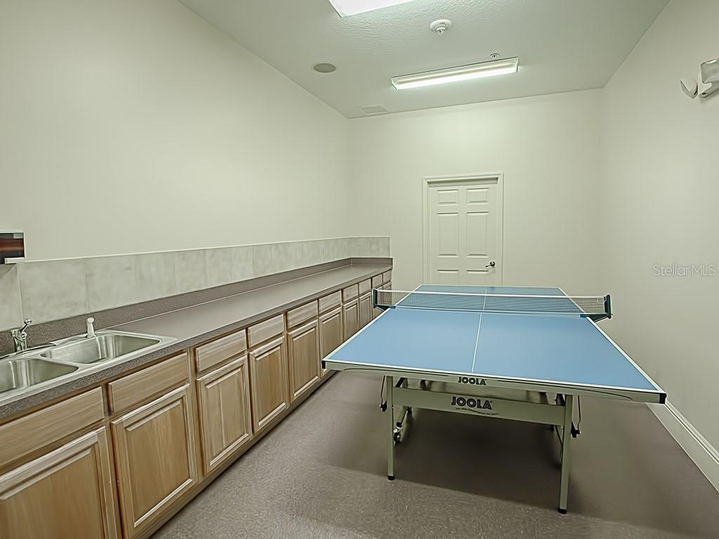 ENCLAVE/LAKESIDE LNDGS - Residential