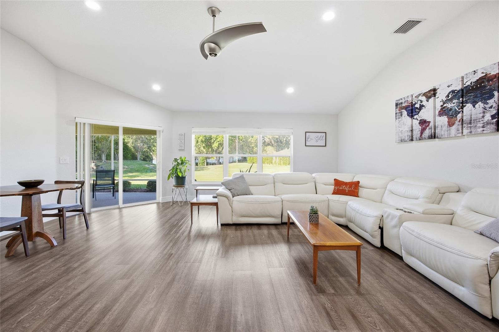 ENCLAVE/LAKESIDE LNDGS - Residential