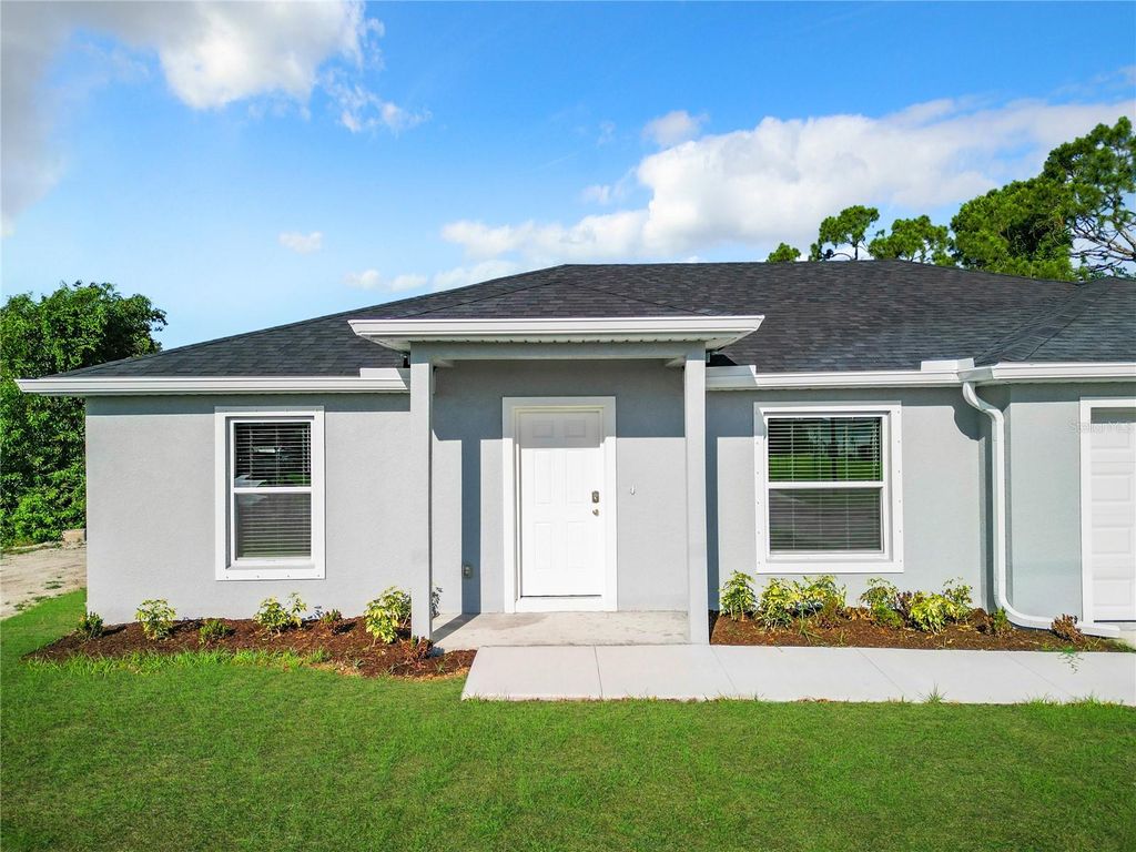 Photo of 4110 NE 20th Place, Cape Coral, FL 33909 (MLS # OM707803)