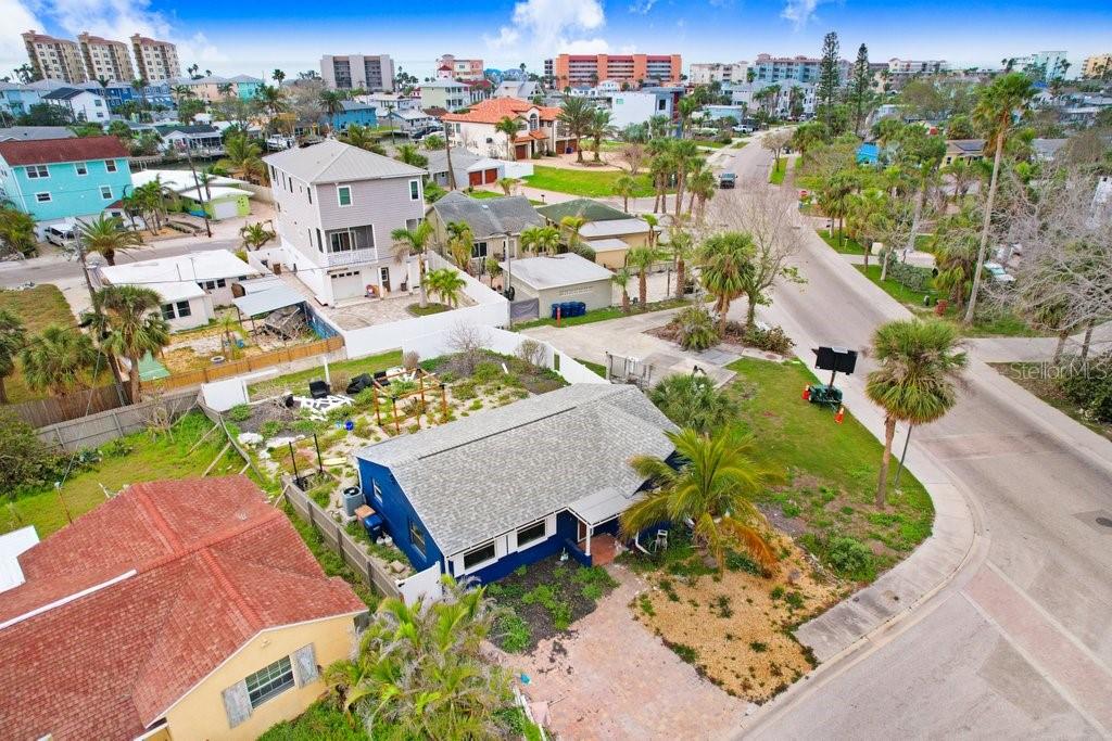 MADEIRA BEACH - Residential