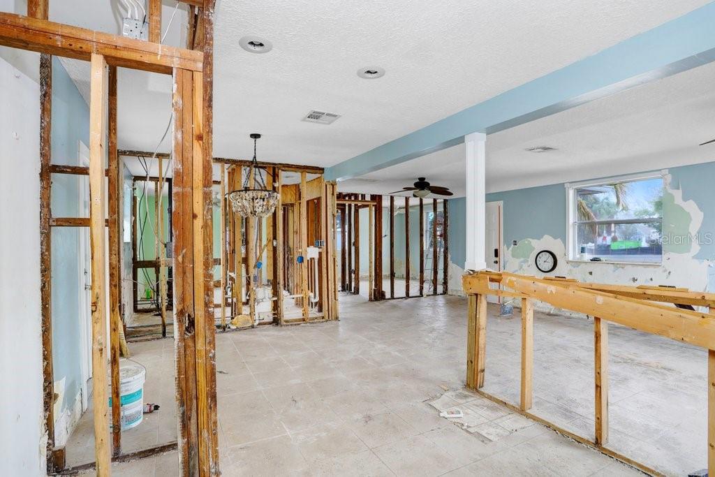 MADEIRA BEACH - Residential