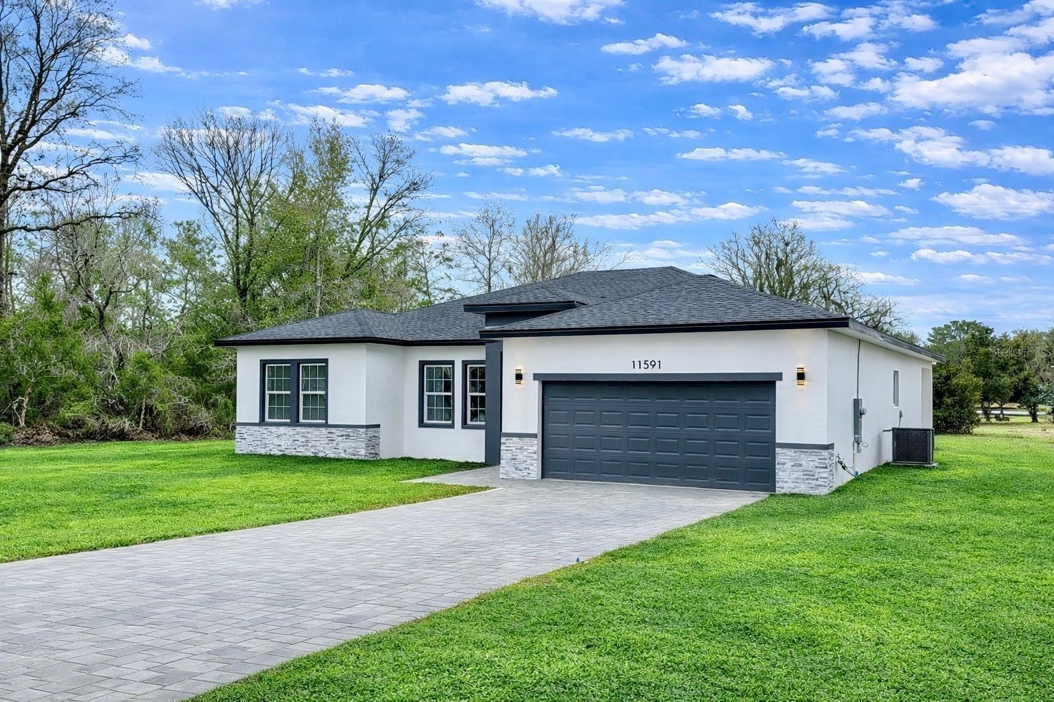 MARION OAKS - Residential