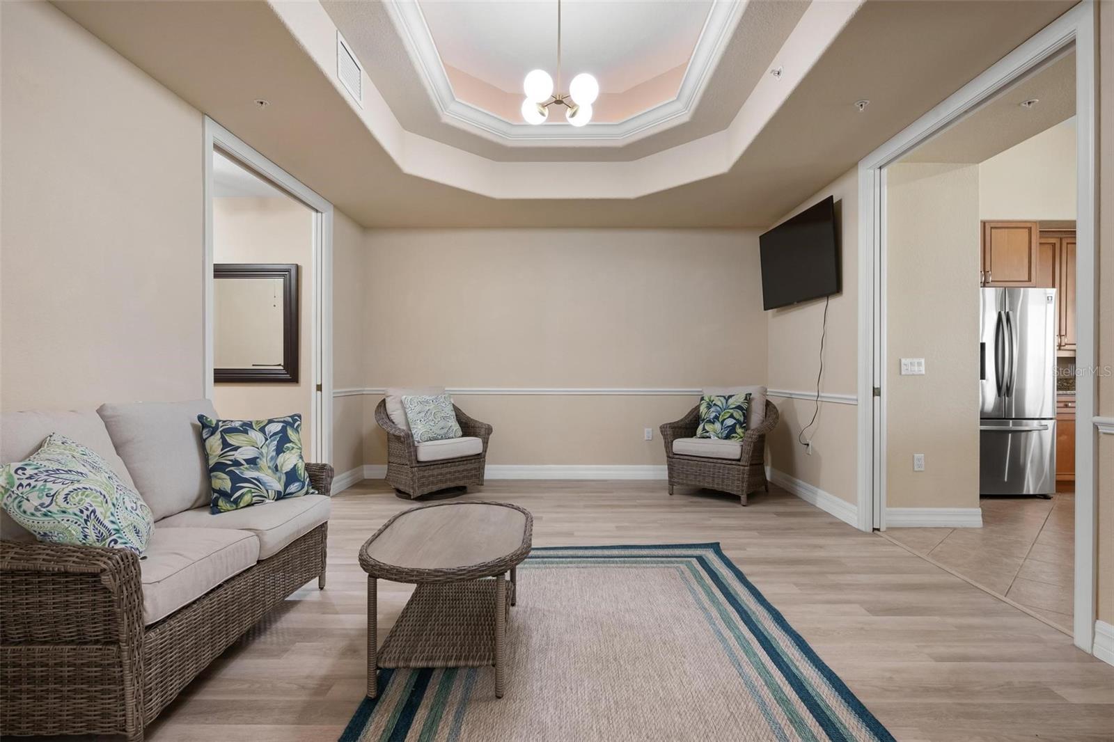 BLACKBURN HARBOR RESIDENCES - Residential