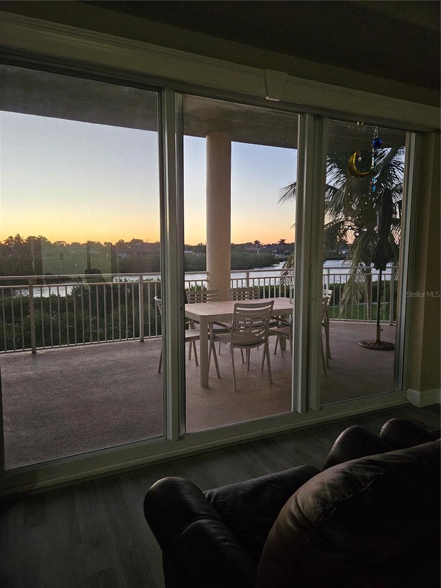 BLACKBURN HARBOR RESIDENCES - Residential