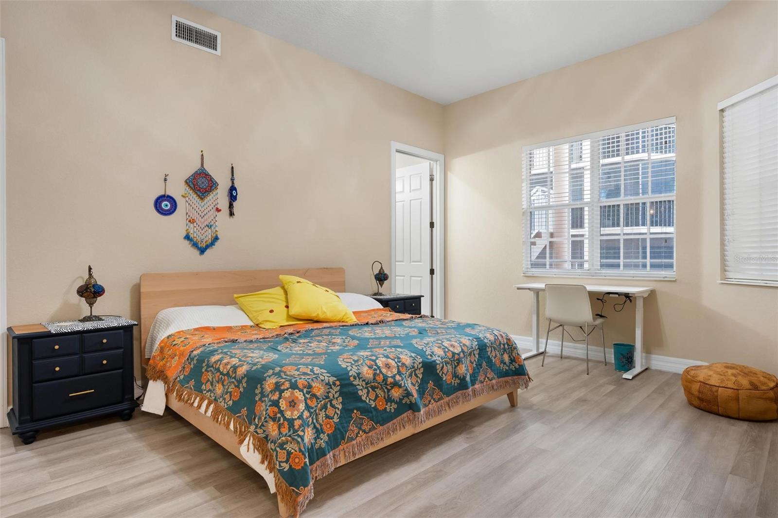 BLACKBURN HARBOR RESIDENCES - Residential