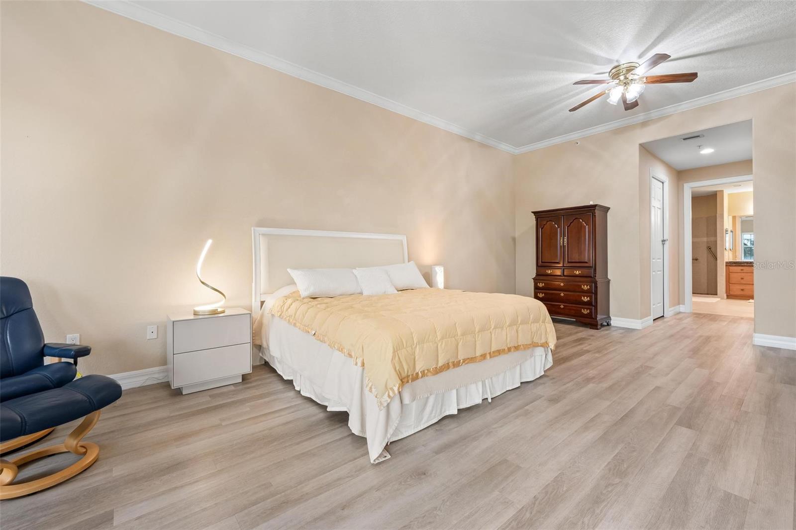 BLACKBURN HARBOR RESIDENCES - Residential