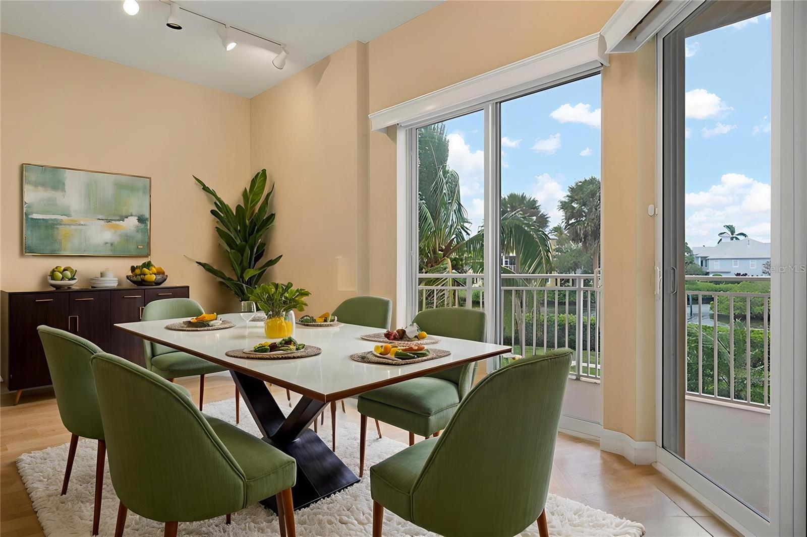 BLACKBURN HARBOR RESIDENCES - Residential