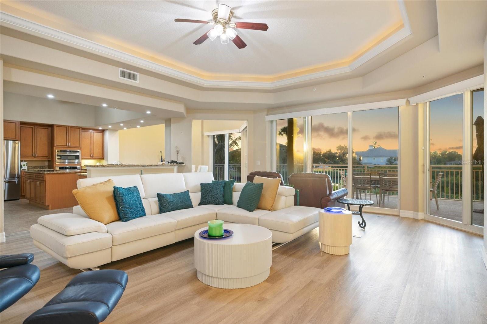 BLACKBURN HARBOR RESIDENCES - Residential