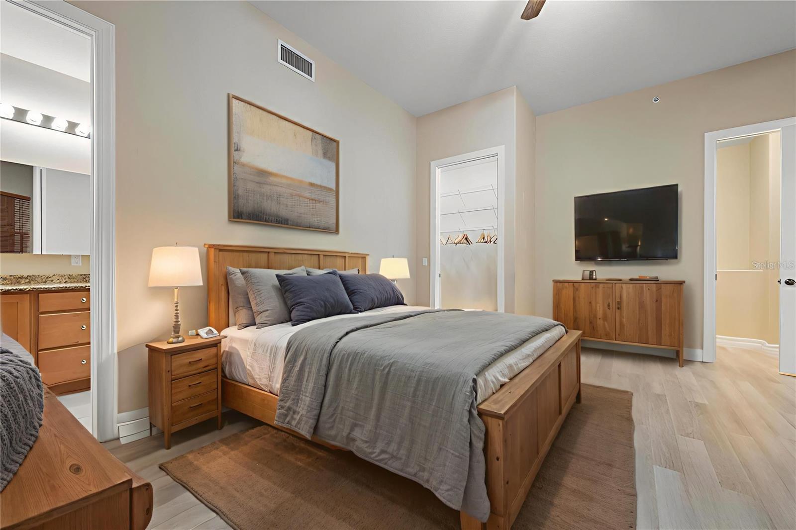 BLACKBURN HARBOR RESIDENCES - Residential