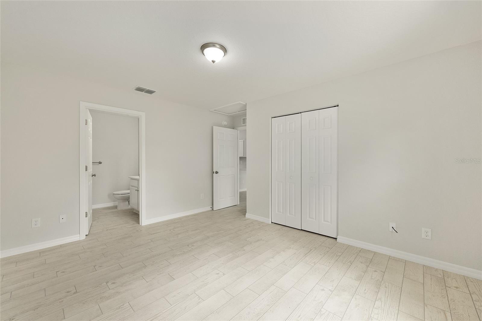 SILVER SPGS SHORES UN 25 - Residential