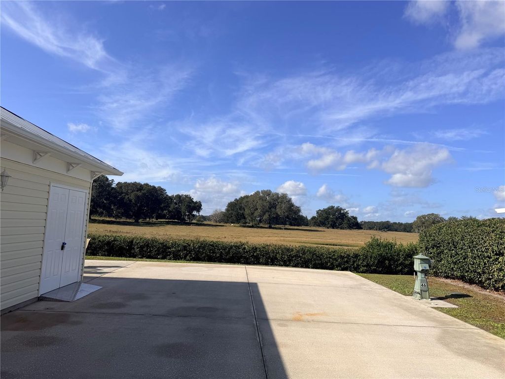 Photo of 4697 SE 94th Avenue, Webster, FL 33597 (MLS # G5105769)