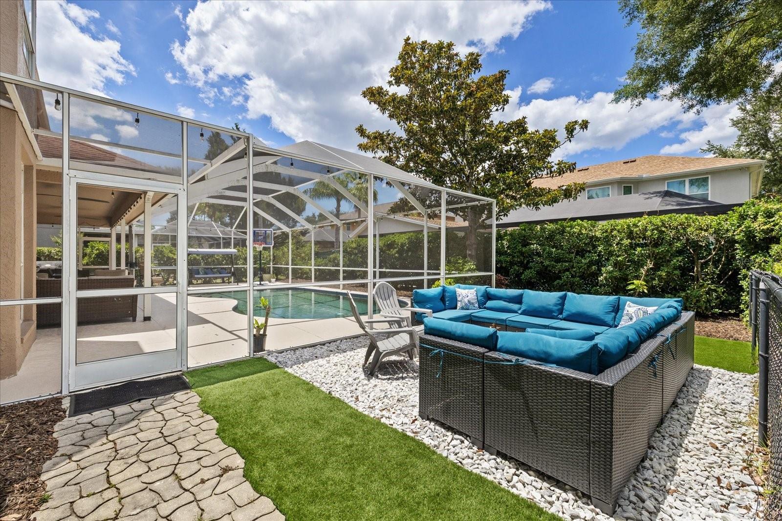 4151 LA SALLE DRIVE