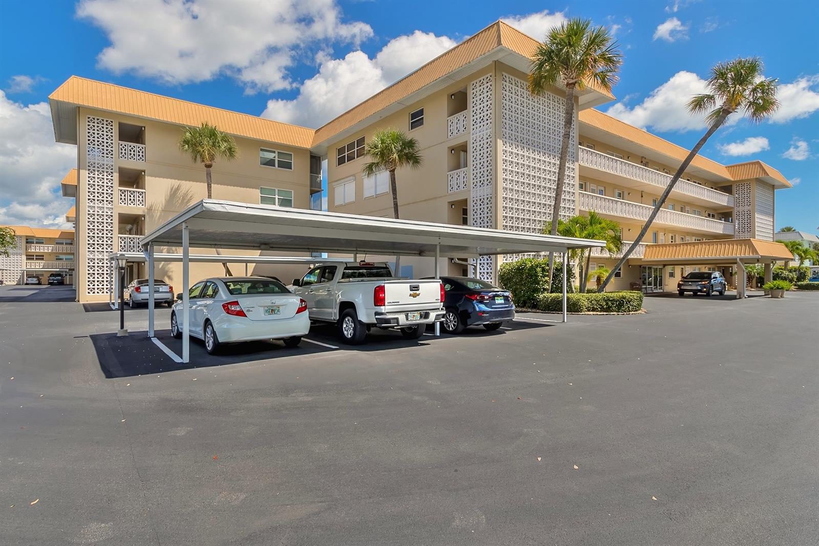 Waterway West Condo - Residential