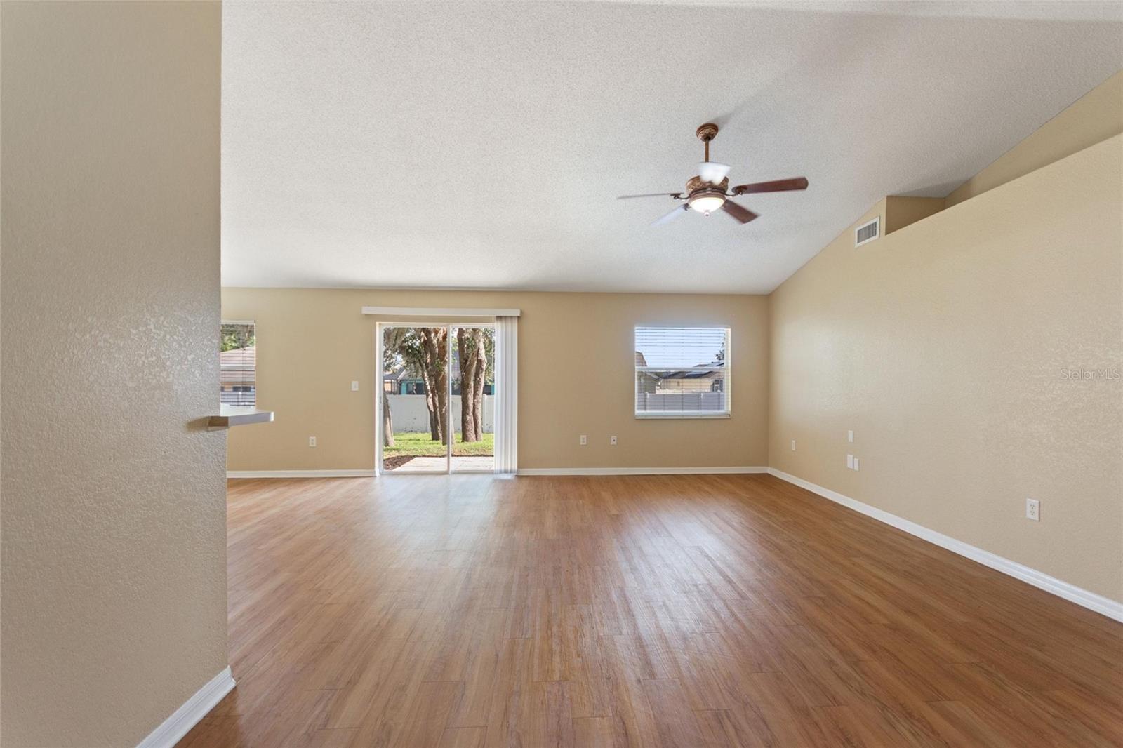 HIGHLAND SQUARE PH 2 - Residential