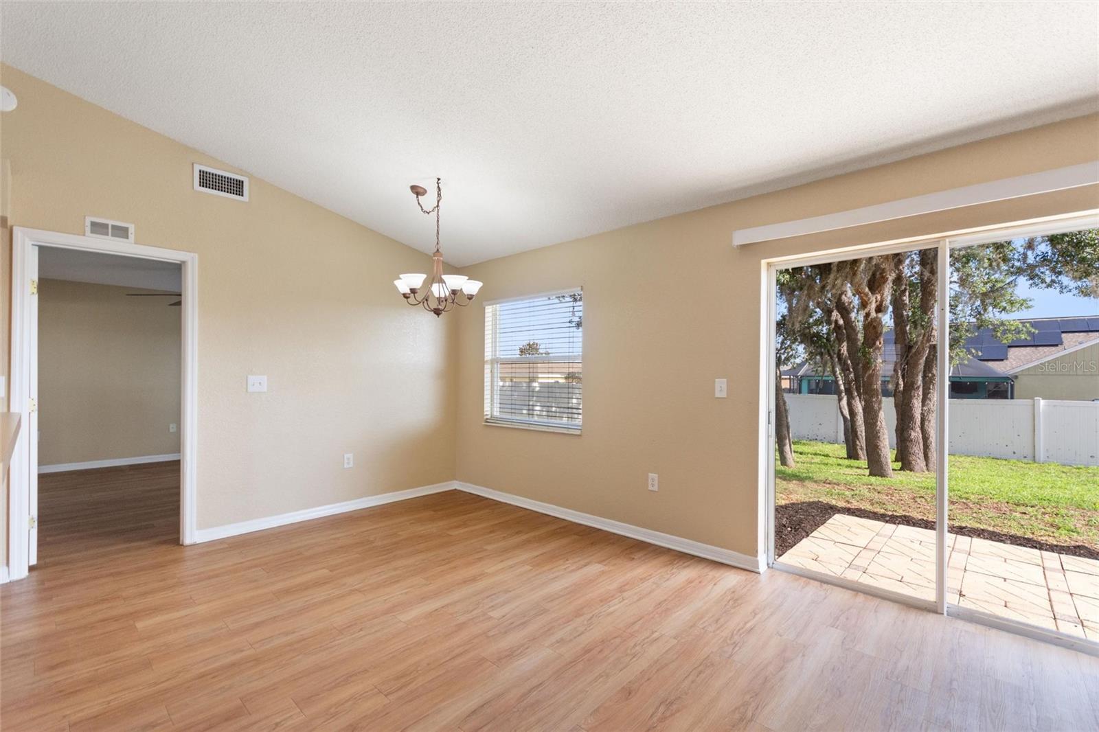 HIGHLAND SQUARE PH 2 - Residential
