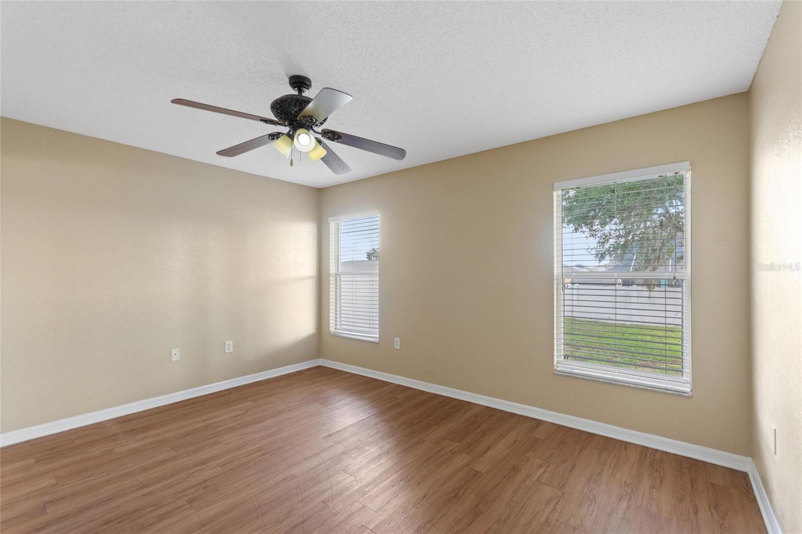 HIGHLAND SQUARE PH 2 - Residential