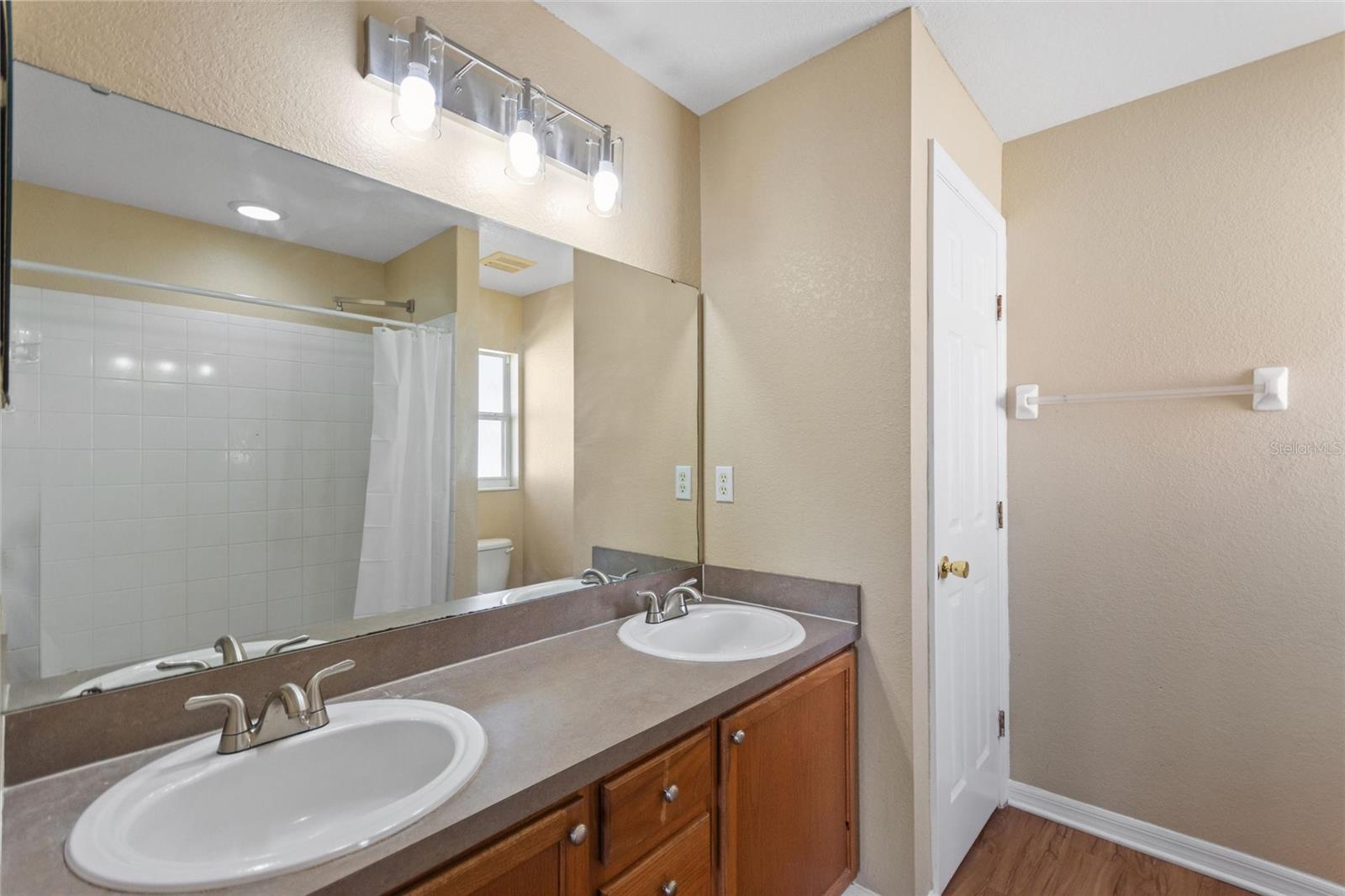 HIGHLAND SQUARE PH 2 - Residential