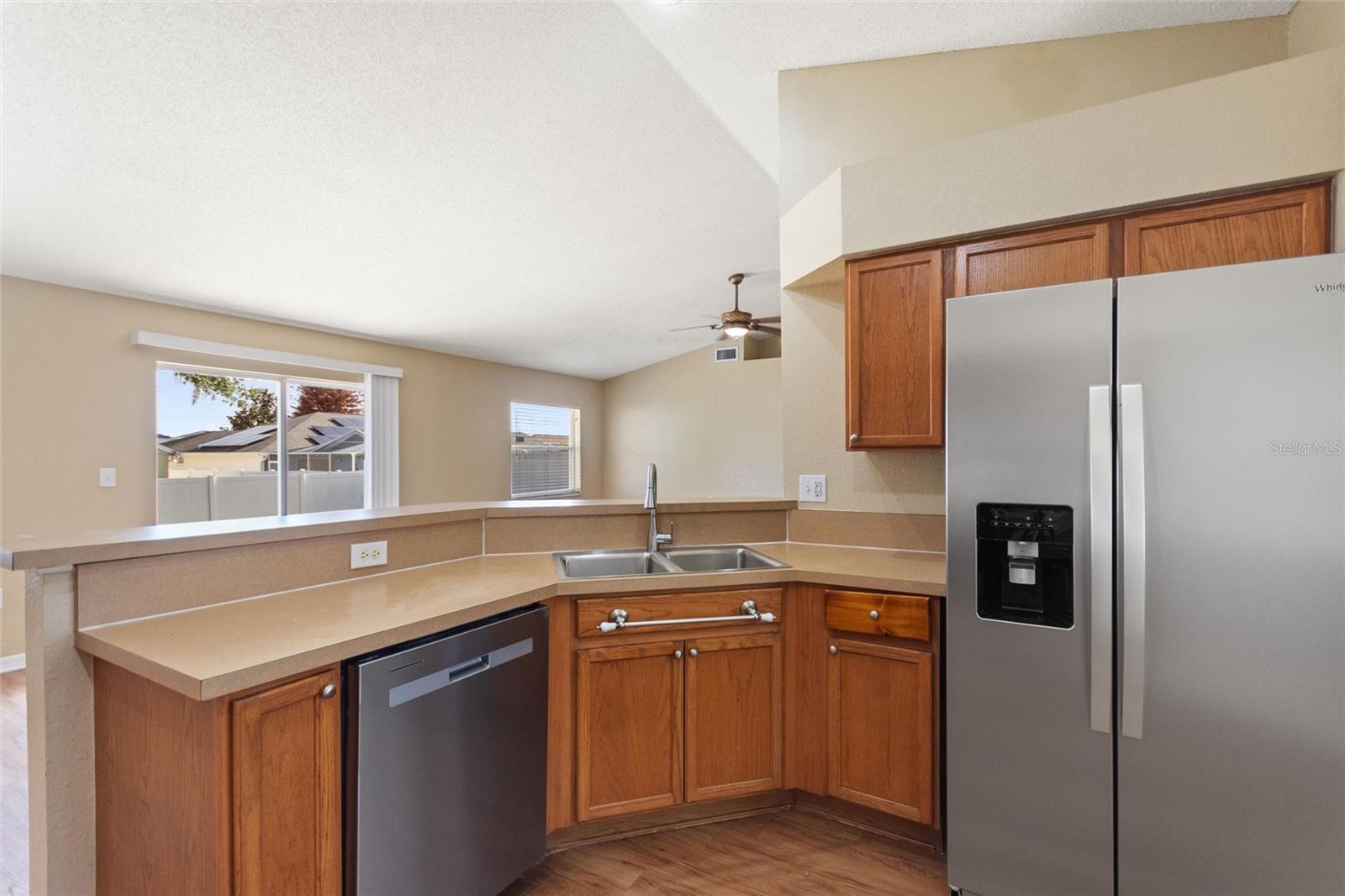 HIGHLAND SQUARE PH 2 - Residential