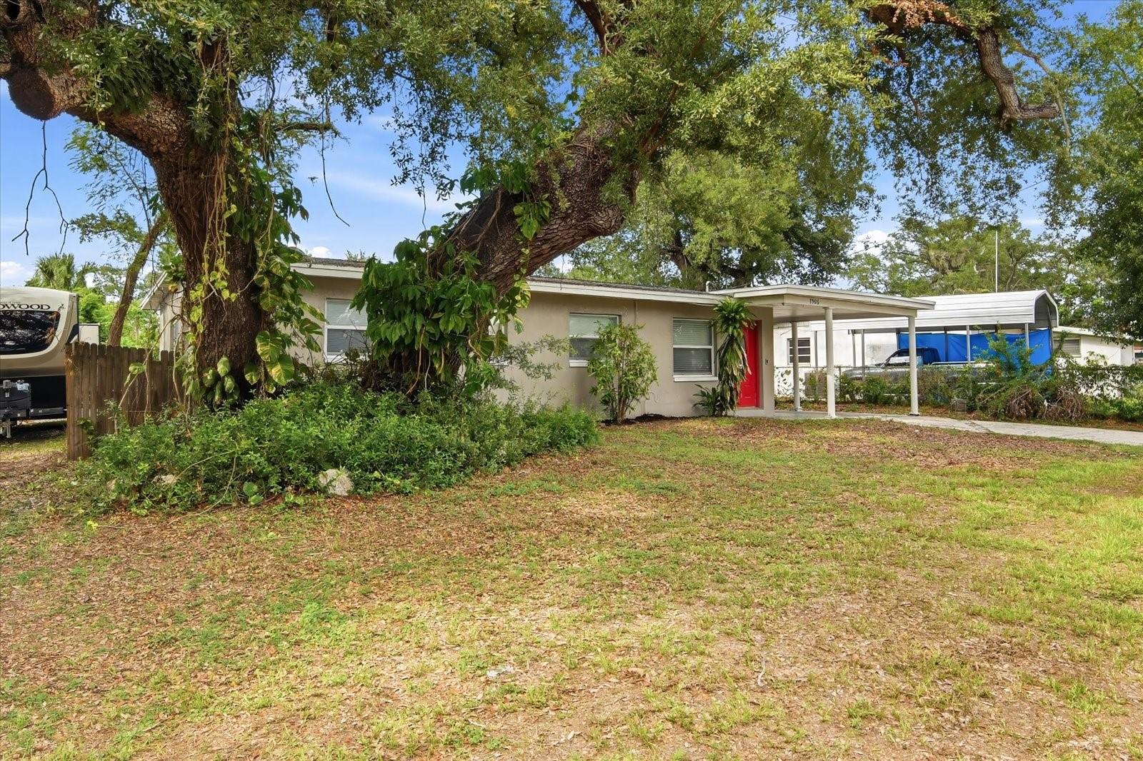 7506 CORAL VINE LANE