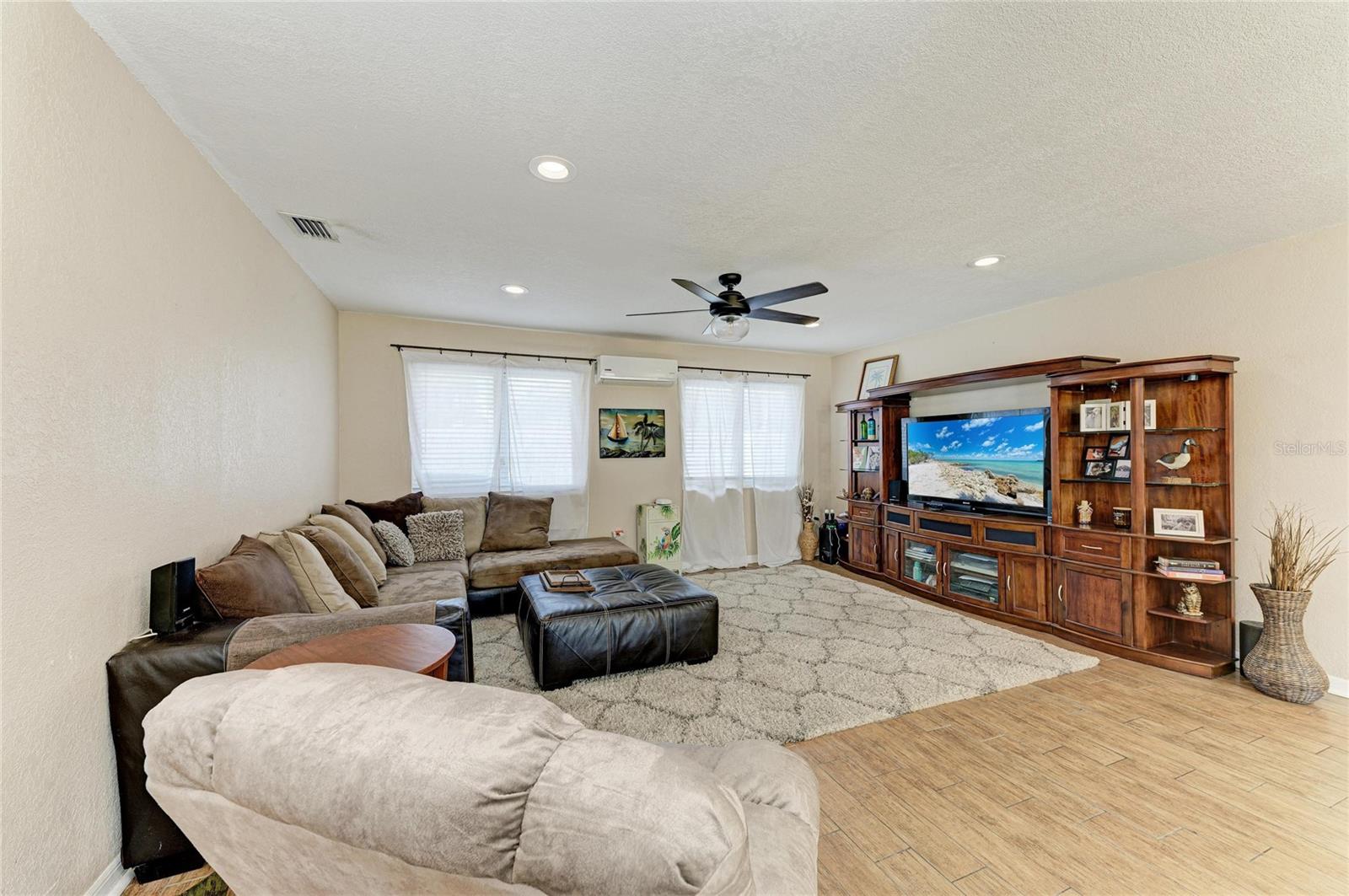 BUFFALO PARK REP OF - Residential