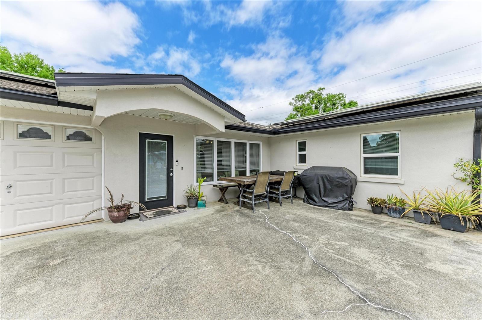 BUFFALO PARK REP OF - Residential