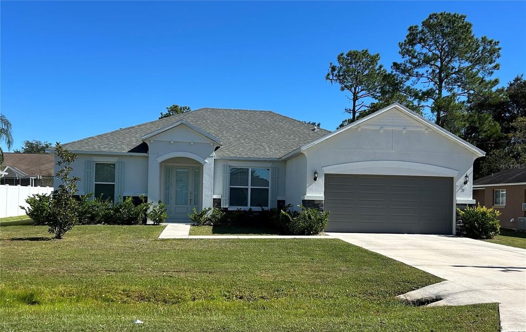 Photo of 20 Whittlesey Lane, Palm Coast, FL 32164 (MLS # O6357257)