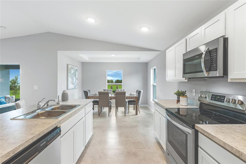 Photo of 11098 Magdalena Avenue, Englewood, FL 34224 (MLS # A4659893)