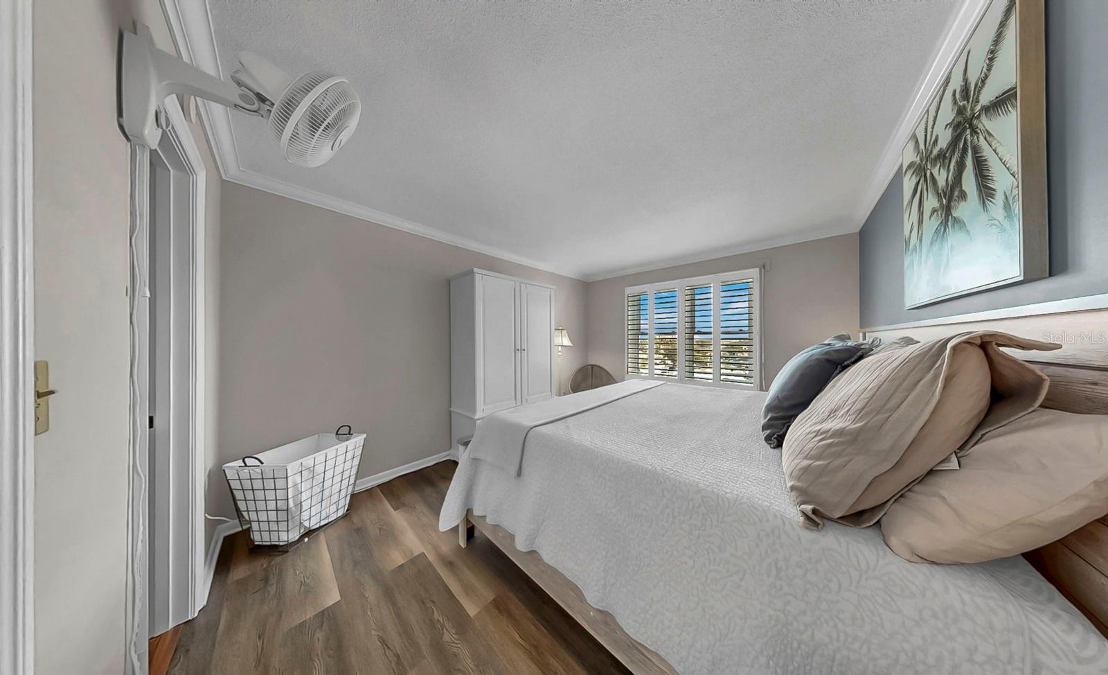 BAYWAY ISLES POINT BRITTANY FIVE - Residential