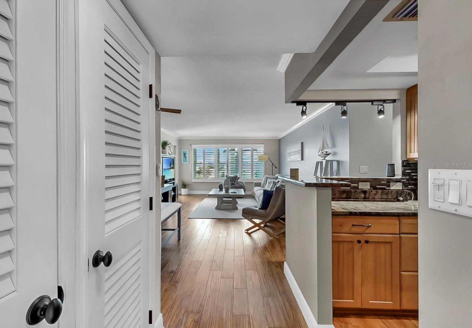 BAYWAY ISLES POINT BRITTANY FIVE - Residential