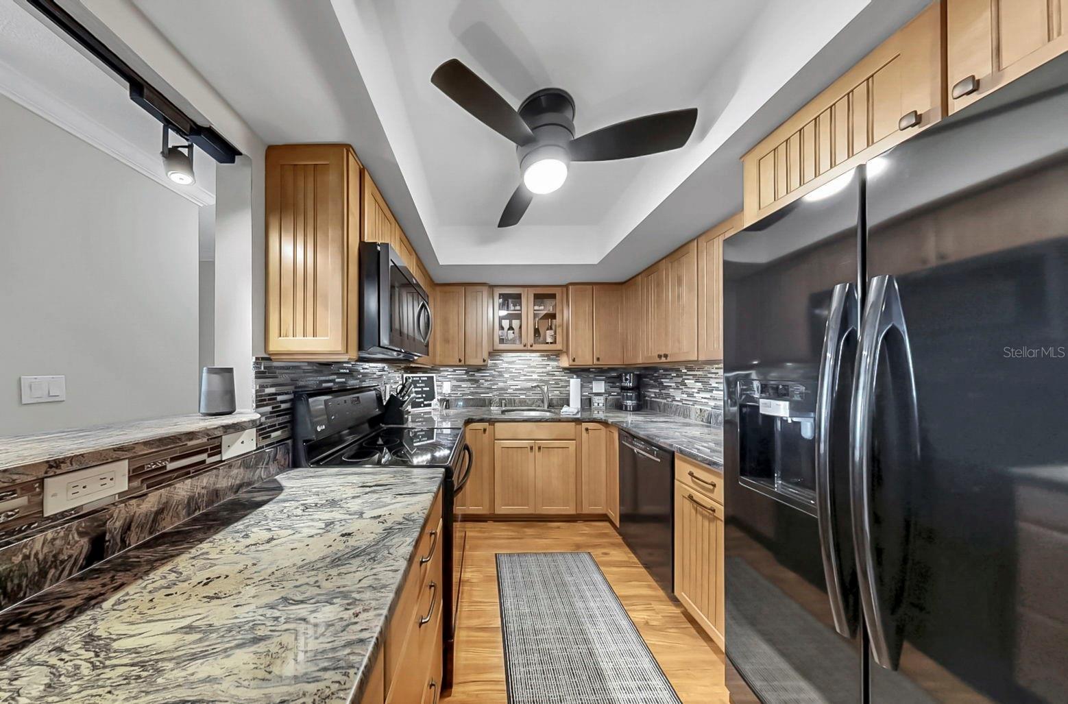 BAYWAY ISLES POINT BRITTANY FIVE - Residential