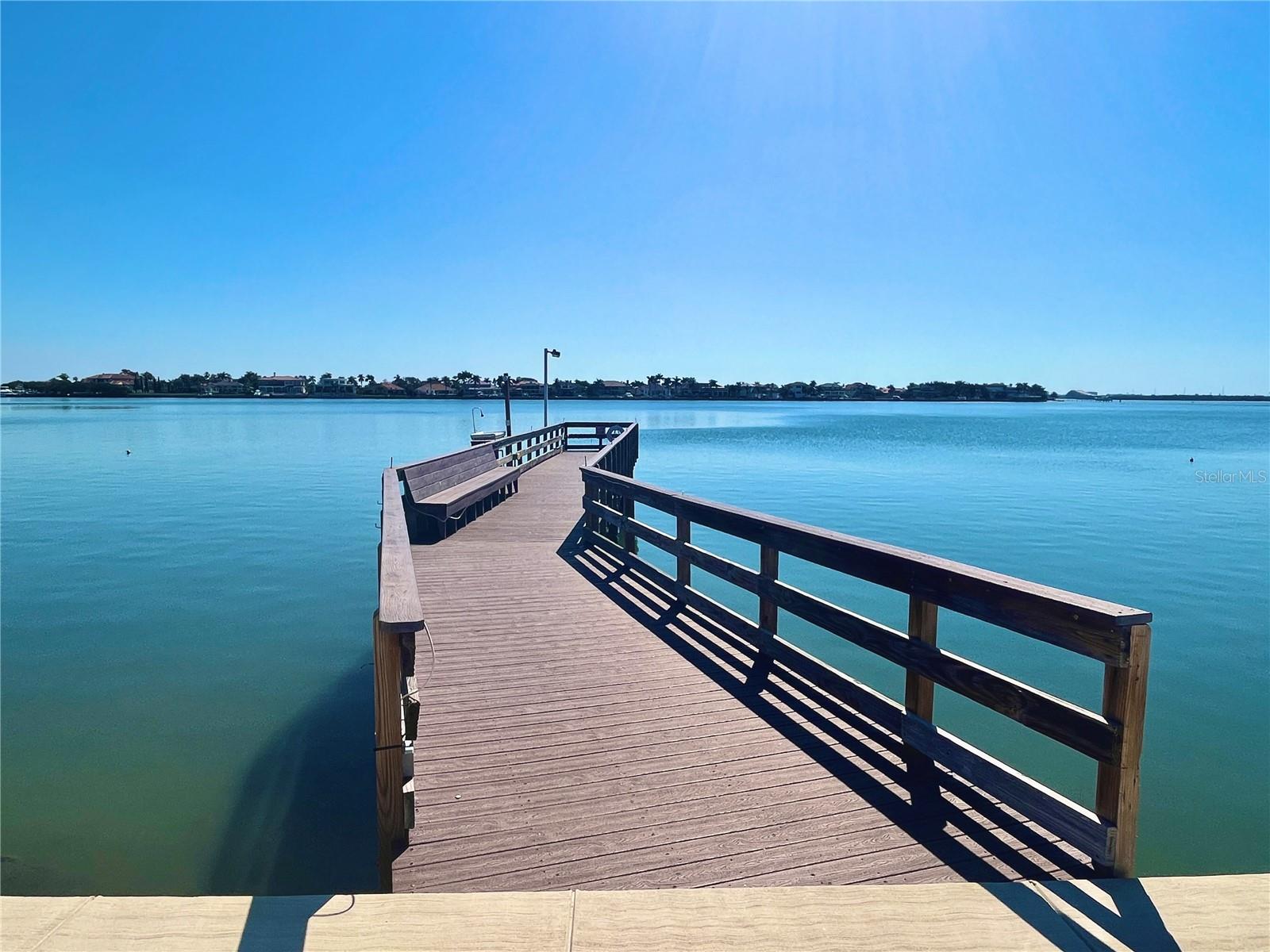 BAYWAY ISLES POINT BRITTANY FIVE - Residential