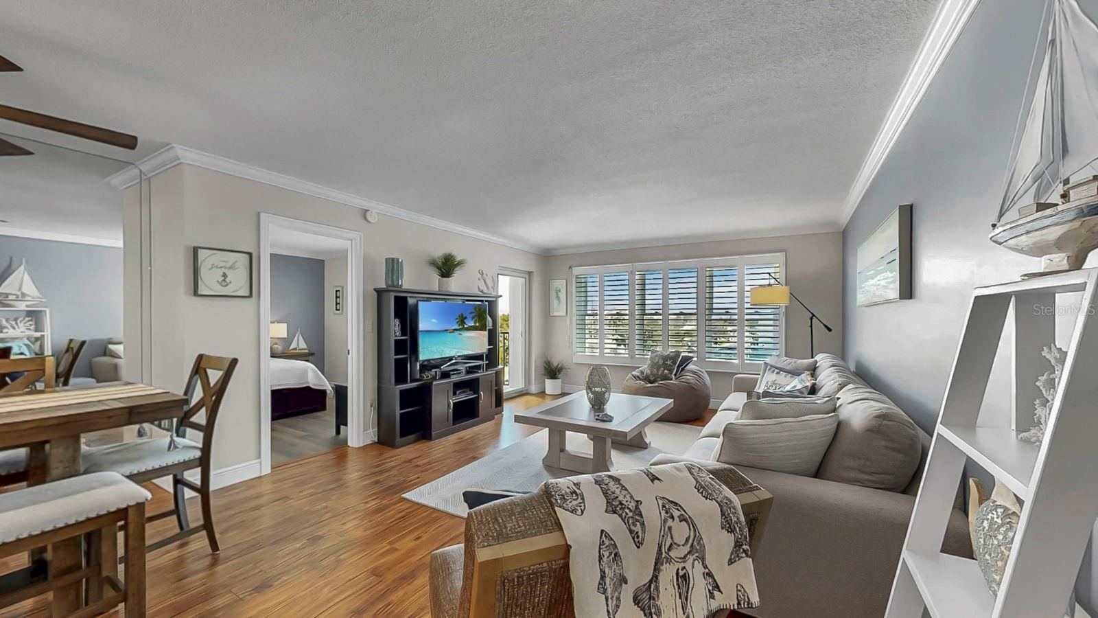 BAYWAY ISLES POINT BRITTANY FIVE - Residential