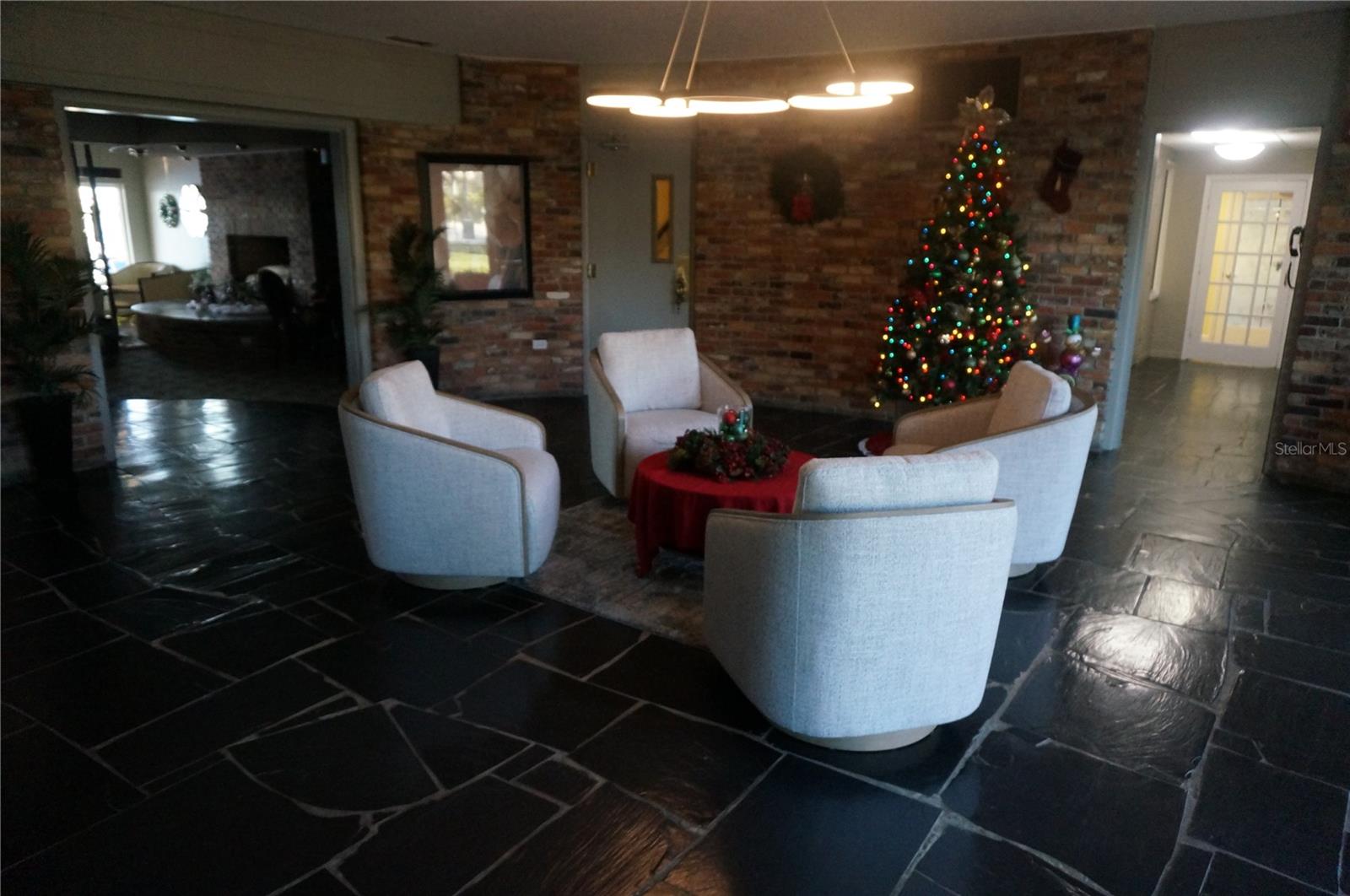 BAYWAY ISLES POINT BRITTANY FIVE - Residential