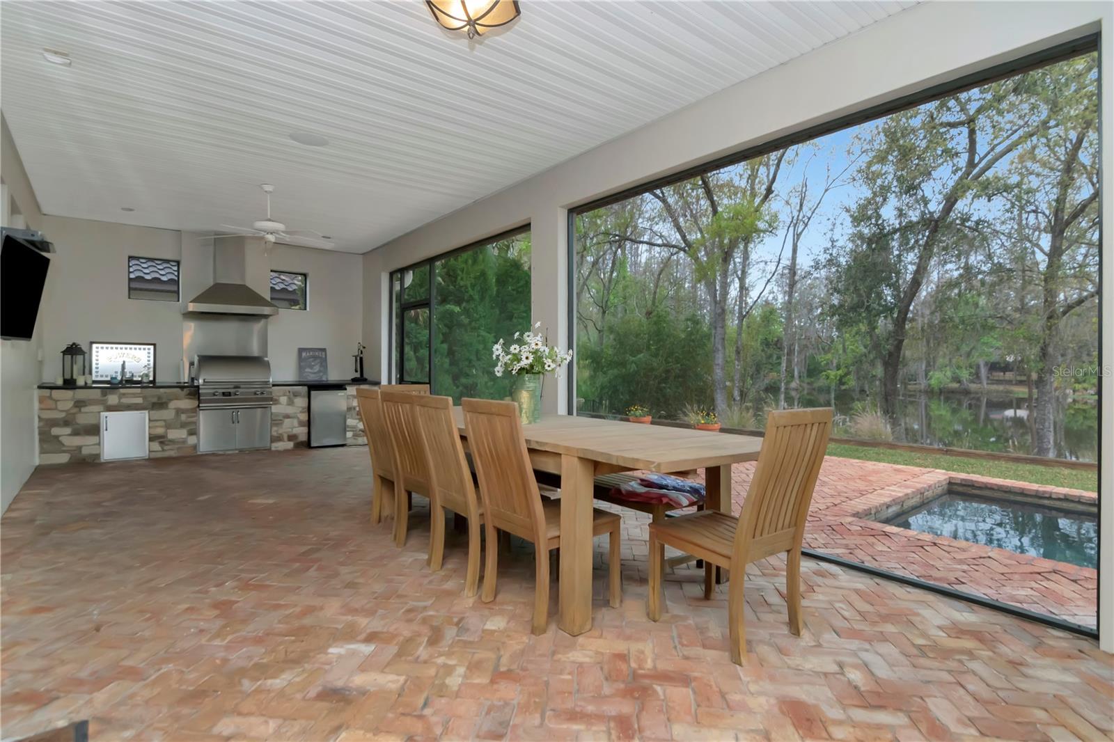 PRESERVE AT CARROLLWOOD VILLAG - Residential