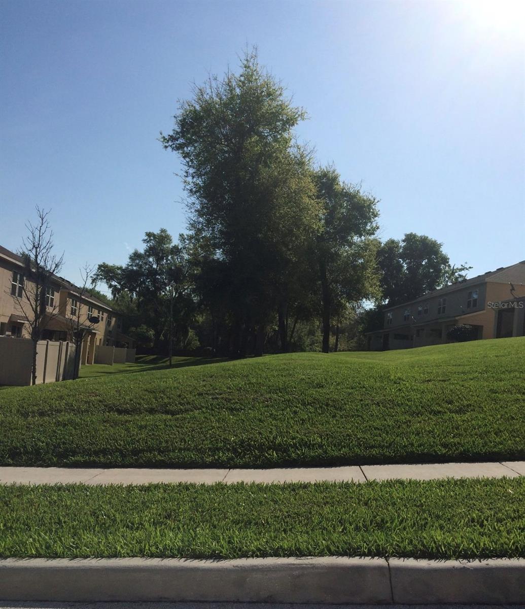 RESERVE AT MEADOW LAKE - Residential Lease