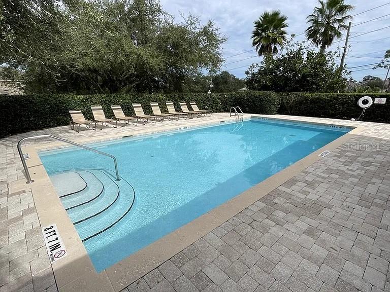 RESERVE AT MEADOW LAKE - Residential Lease