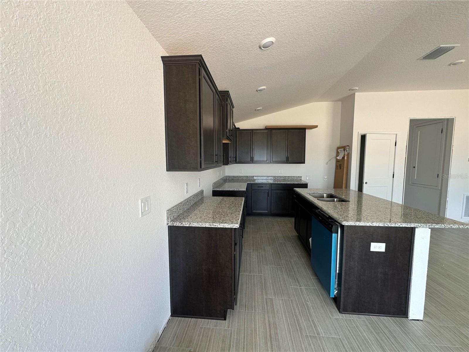 DENSAN PARK PH 2 - Residential