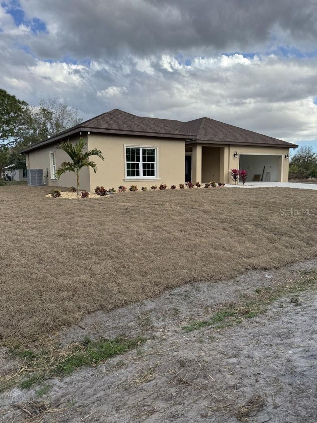 Photo of 3224 NW 27th Avenue, Okeechobee, FL 34972 (MLS # A4679705)