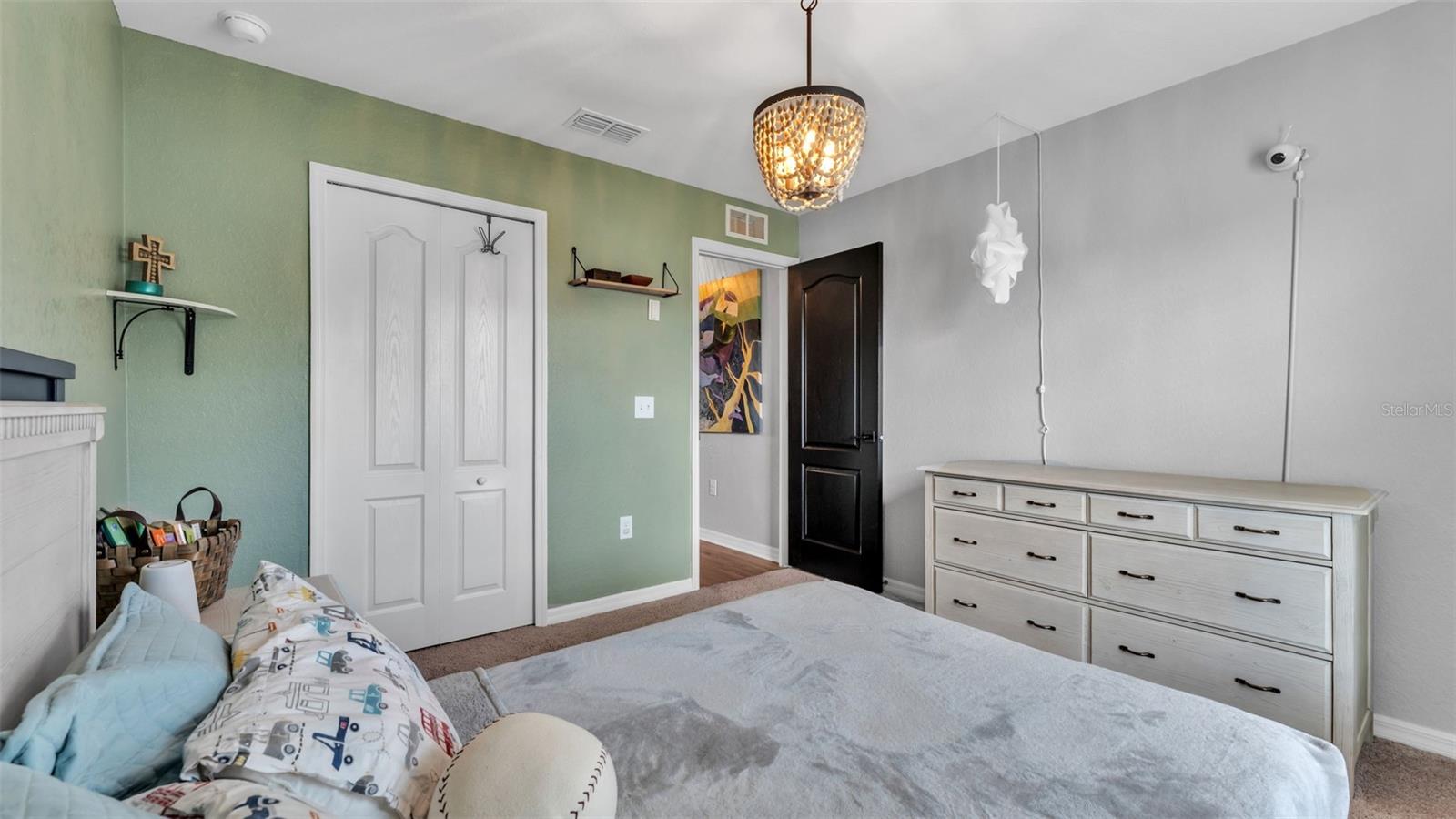 LINDEN TRACE - Residential