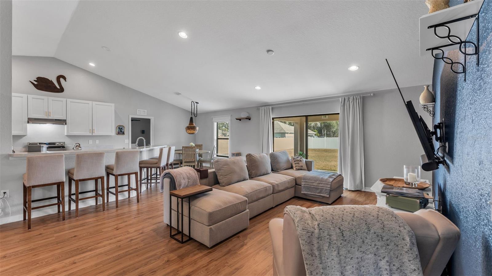 LINDEN TRACE - Residential