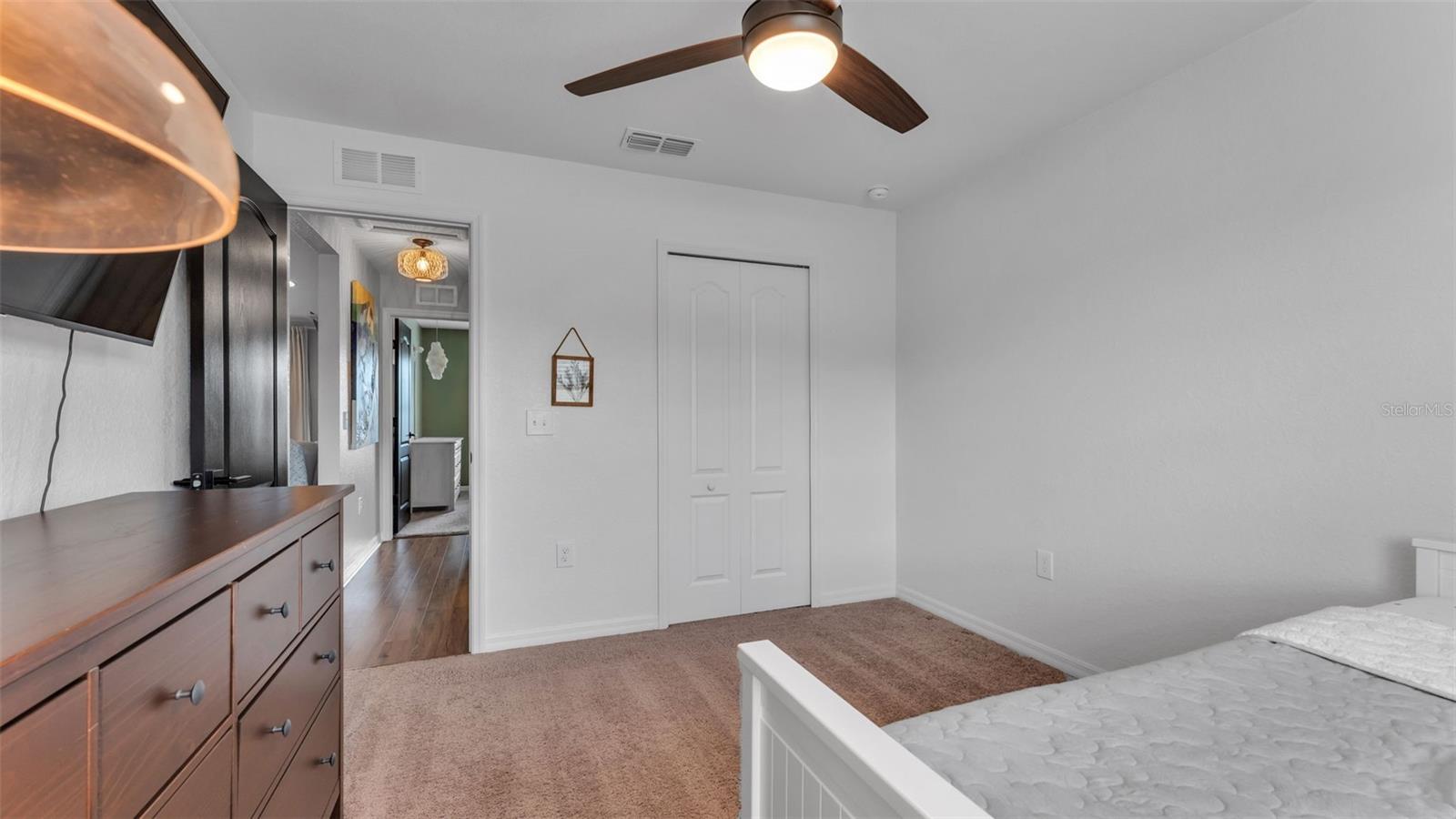 LINDEN TRACE - Residential