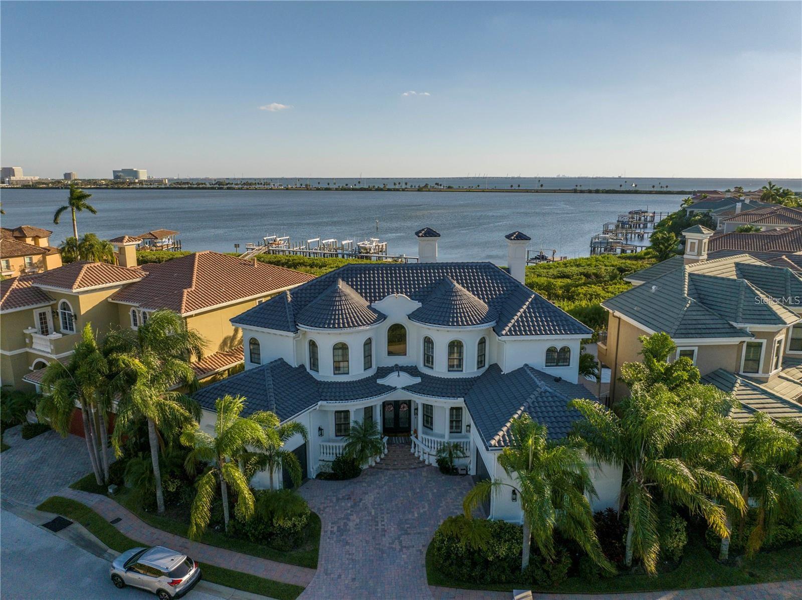 THE RESERVE OF OLD TAMPA BAY - Residential Lease