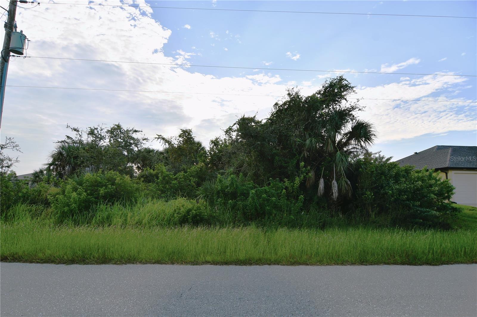 PORT CHARLOTTE SEC 078 - Land