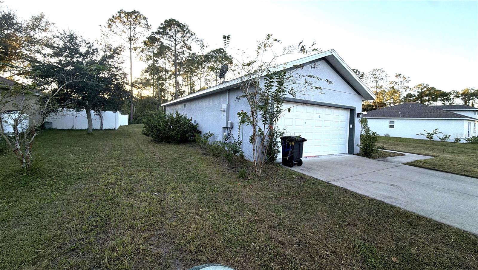 14 ZIRCON COURT