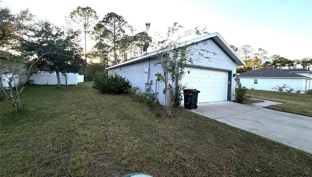 Photo of 14 Zircon Court, Palm Coast, FL 32164 (MLS # V4951864)