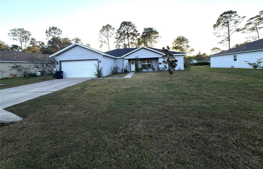 Photo of 14 Zircon Court, Palm Coast, FL 32164 (MLS # V4951864)