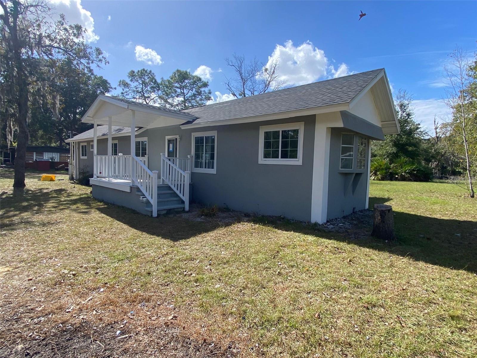 EQUESTRIAN ACRES - Residential