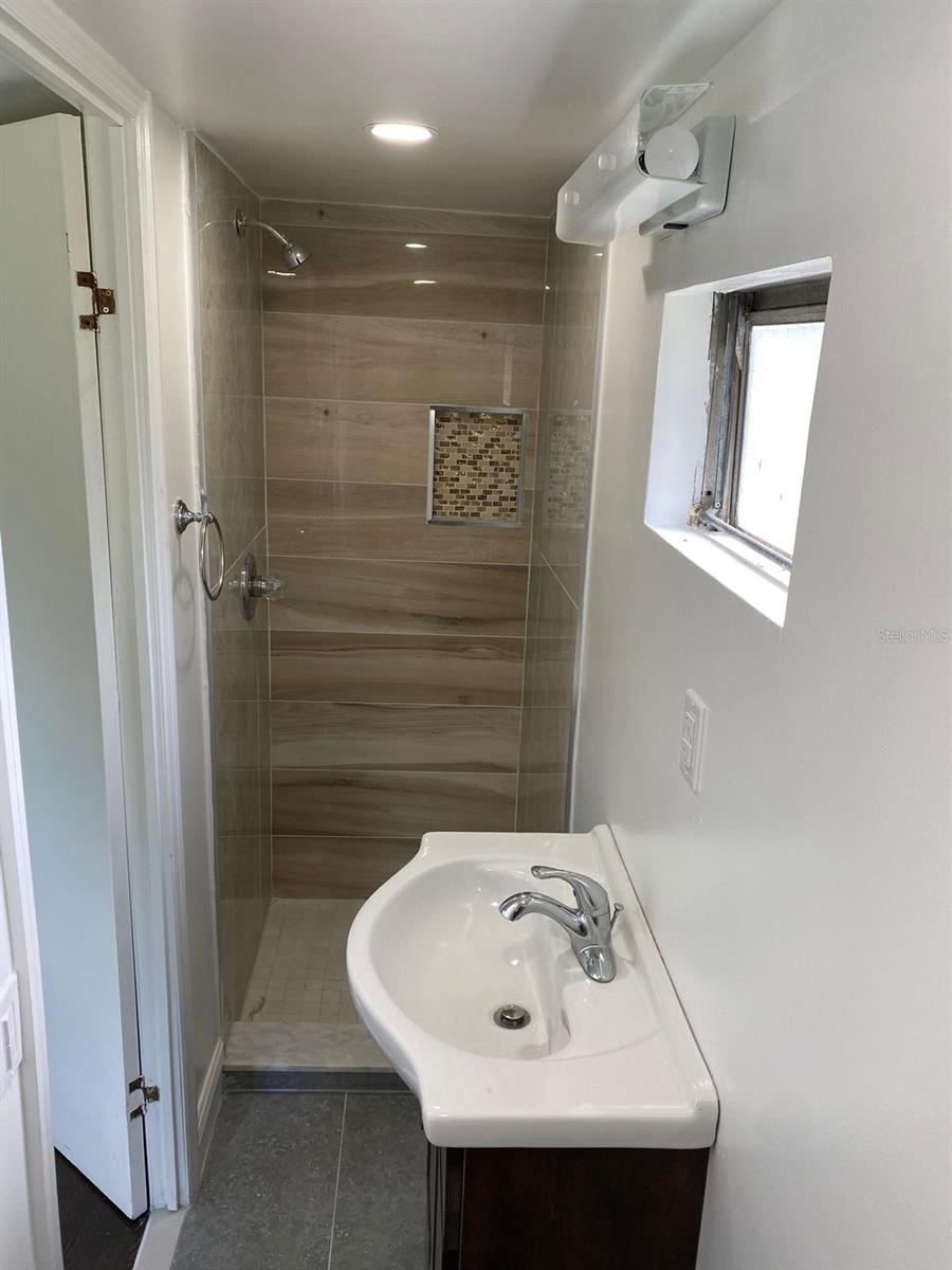 EQUESTRIAN ACRES - Residential