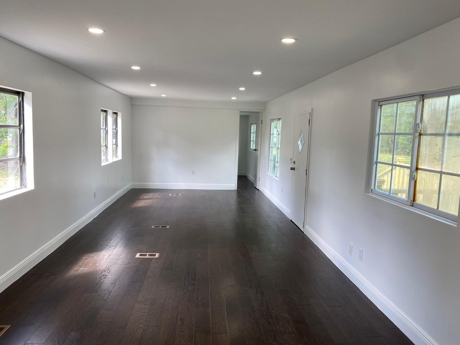 EQUESTRIAN ACRES - Residential